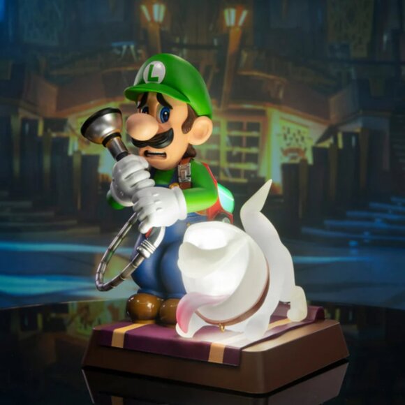 Luigi's Mansion 3 Luigi Collector's Edition Statue - Picture 1 of 8